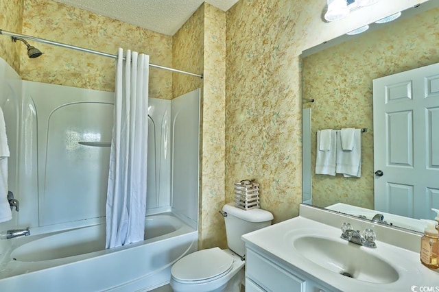 full bathroom with shower / bathtub combination with curtain, vanity, a textured ceiling, and toilet