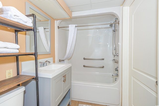 full bathroom featuring vanity, toilet, and shower / bathtub combination with curtain