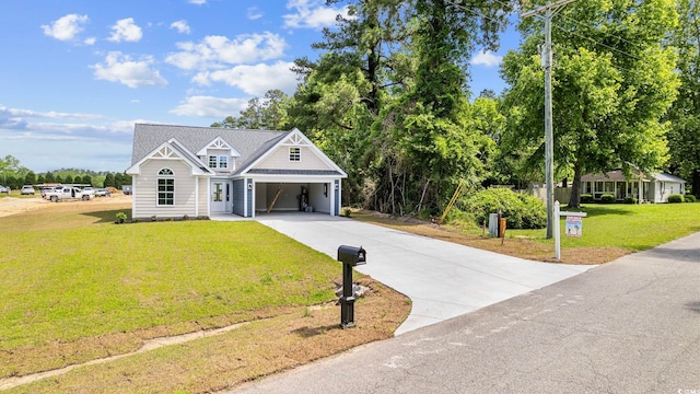 view of front of property with a carport and a front yard