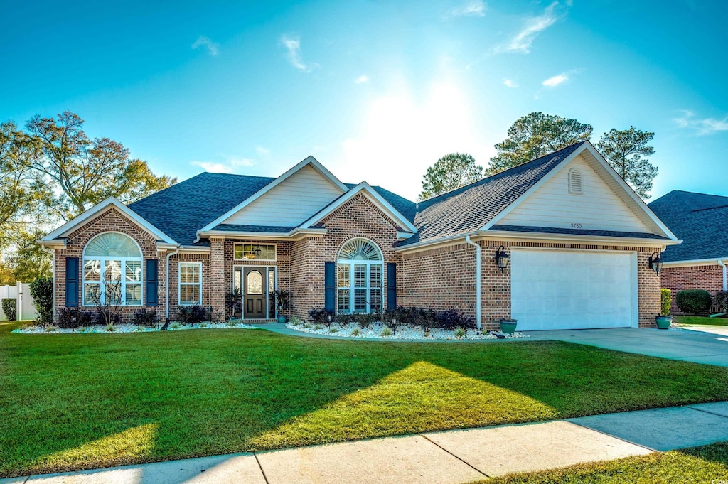 view of front of house with a front yard