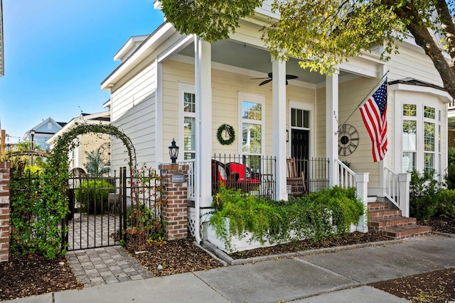 view of front of home featuring a porch and ceiling fan