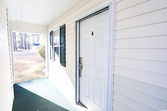 view of entrance to property