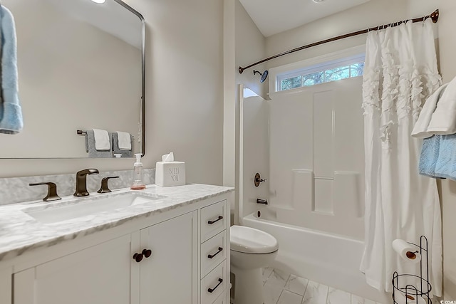 full bathroom featuring shower / tub combo with curtain, vanity, and toilet