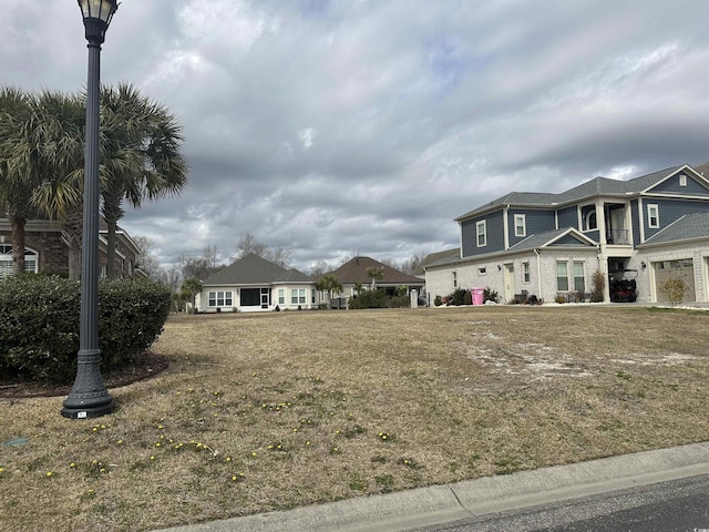 Listing photo 3 for 815 Waterton Ave, Myrtle Beach SC 29579