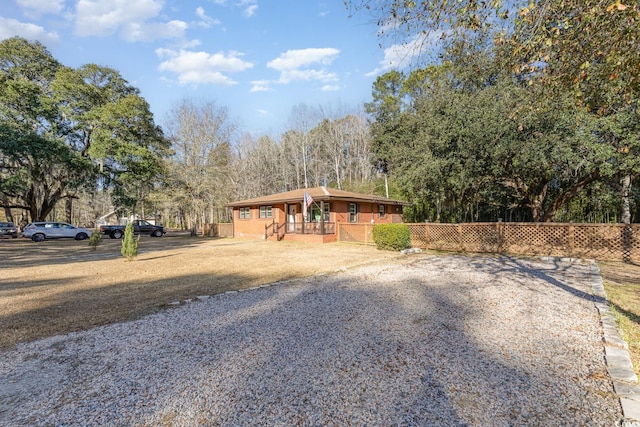 view of front of property