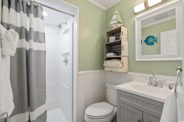 bathroom featuring vanity, crown molding, curtained shower, and toilet