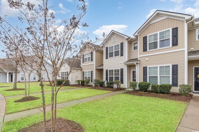 view of front of house with a front yard