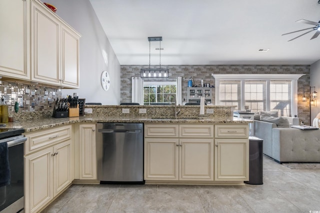 160 Maggie Way, Myrtle Beach, SC 29588 - kitchen featuring cream cabinets, stainless steel appliances, open floor plan, and ceiling fan