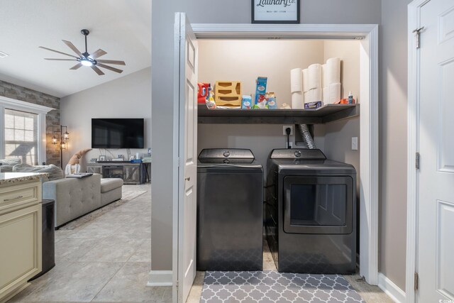 160 Maggie Way, Myrtle Beach, SC 29588 - washroom featuring separate washer and dryer and a ceiling fan