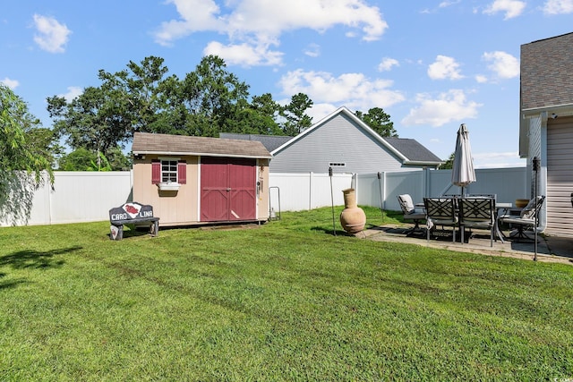 160 Maggie Way, Myrtle Beach, SC 29588 - fenced backyard featuring a storage shed and a patio area