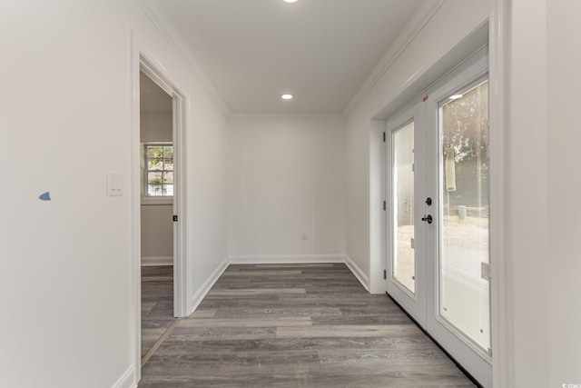 106 Governor Boone Ln, Georgetown, SC 29440 - interior space featuring baseboards, ornamental molding, wood finished floors, and recessed lighting