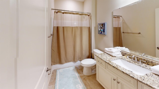 full bathroom featuring vanity, shower / bathtub combination with curtain, and toilet