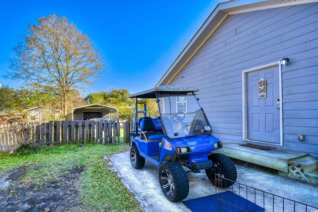 view of yard with a carport