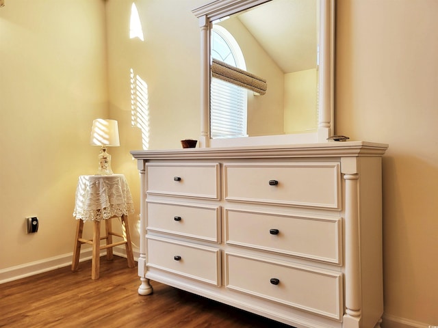 details featuring hardwood / wood-style flooring