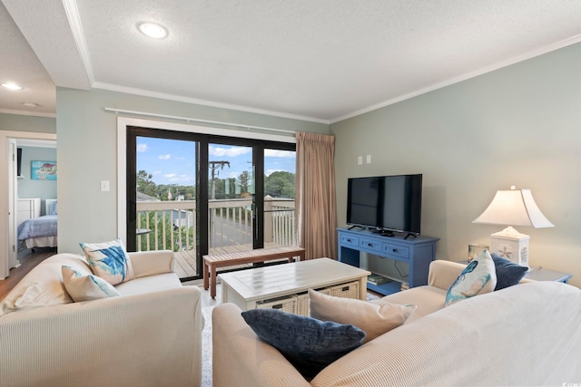 living room with a textured ceiling, recessed lighting, wood finished floors, and crown molding