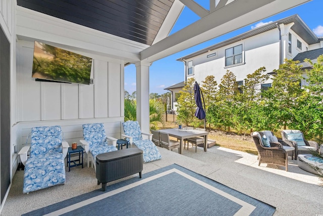 view of patio / terrace with an outdoor living space