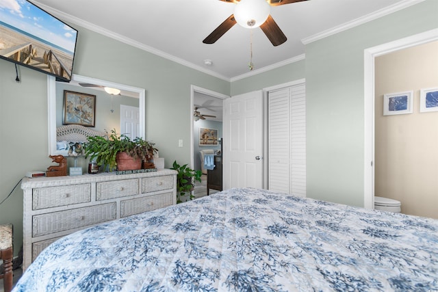 bedroom featuring ceiling fan and ornamental molding