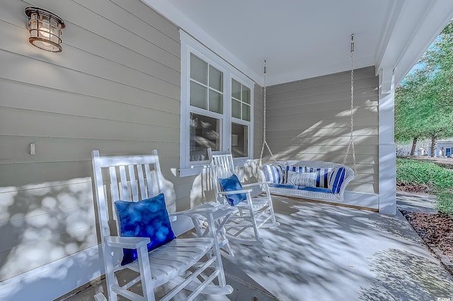 view of patio / terrace with covered porch