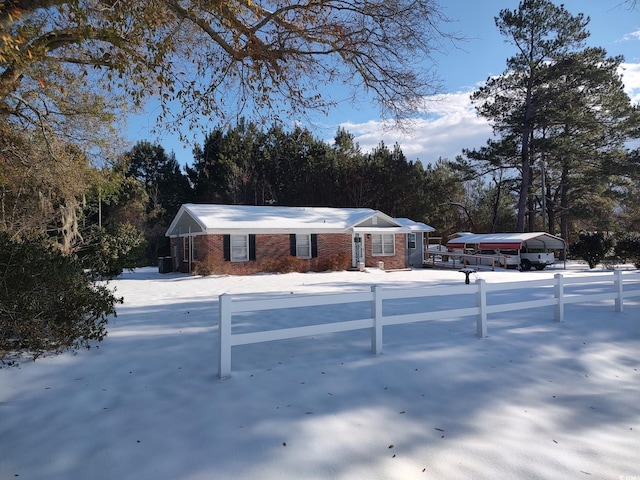 view of front of property