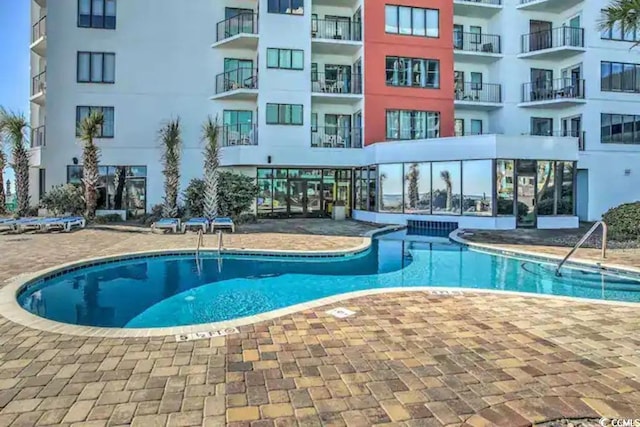 1605 S Ocean Blvd Unit 1602, Myrtle Beach, SC 29577 - view of pool
