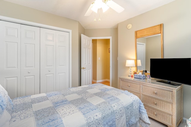 bedroom featuring a closet and ceiling fan