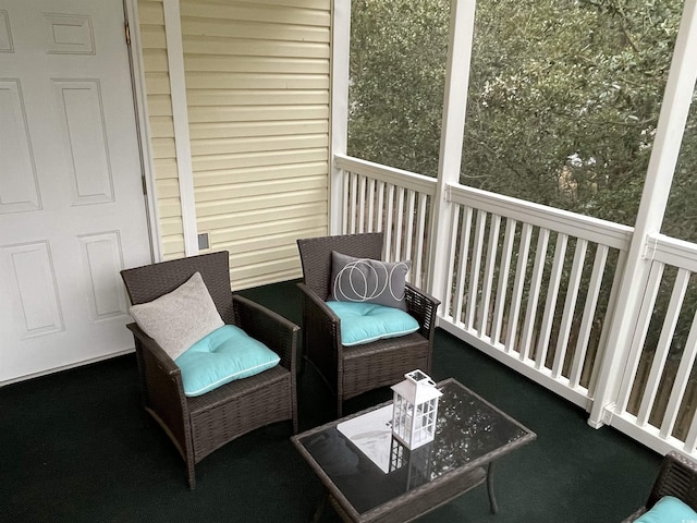 view of sunroom / solarium