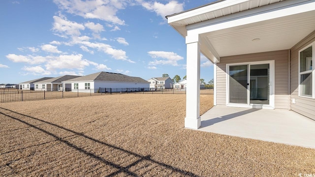 view of yard featuring a patio area