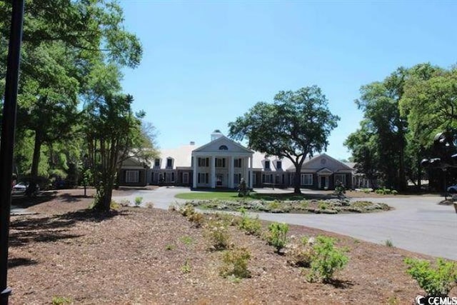 view of front of house