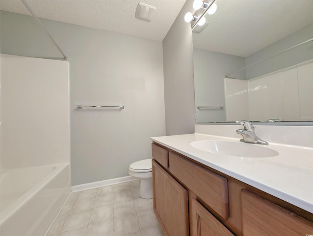 full bathroom featuring baseboards, toilet, vanity, a textured ceiling, and shower / bathtub combination