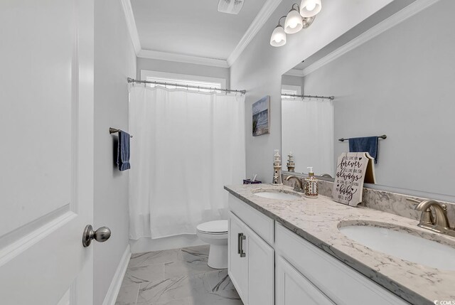 full bathroom featuring vanity, crown molding, toilet, and shower / tub combo with curtain