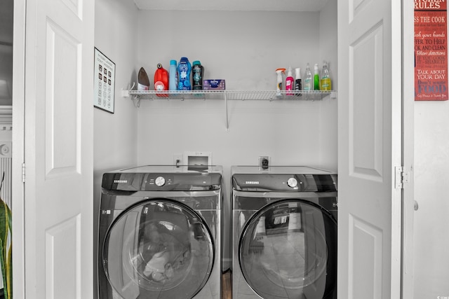 laundry room featuring washer and dryer