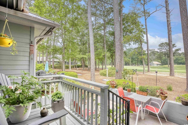 balcony with a porch