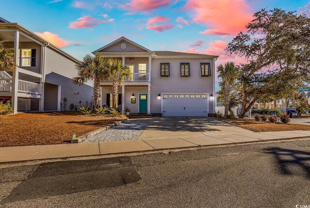 view of front facade with a garage