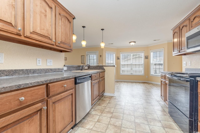 kitchen with crown molding, stainless steel appliances, sink, and hanging light fixtures