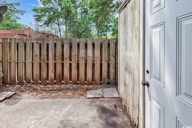 1025 Carolina Rd Unit I-7, Conway, SC 29526 - gate featuring a patio area