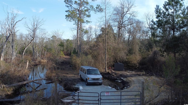 Listing photo 3 for 1223 Rainbow Dr, Loris SC 29569