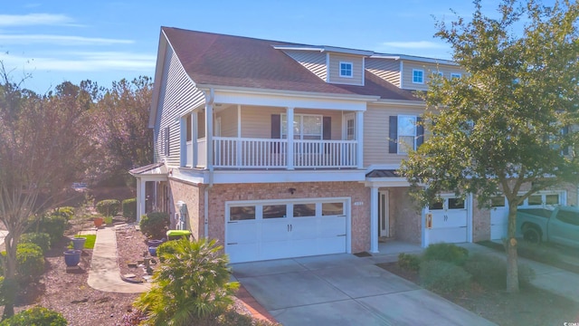 view of front facade with a garage