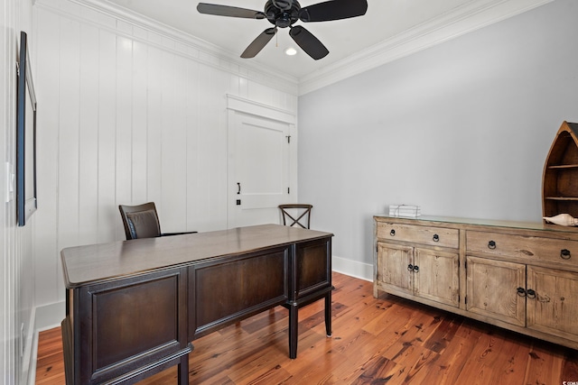 office area featuring crown molding, ceiling fan, and dark hardwood / wood-style floors