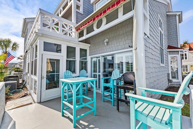 view of patio featuring cooling unit