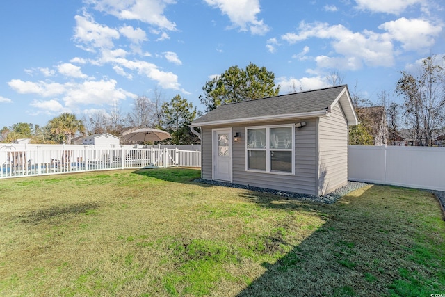 exterior space featuring an outbuilding