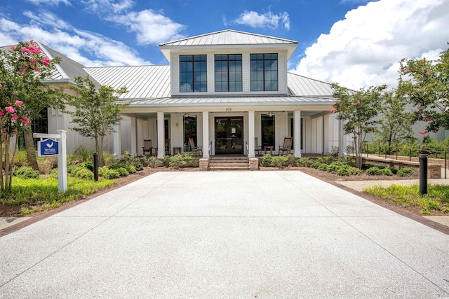 view of front of house featuring a porch