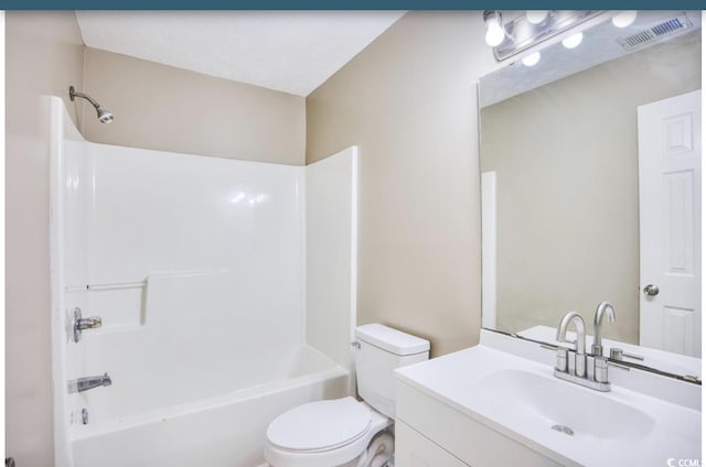 full bath with shower / bath combination, visible vents, vanity, and toilet