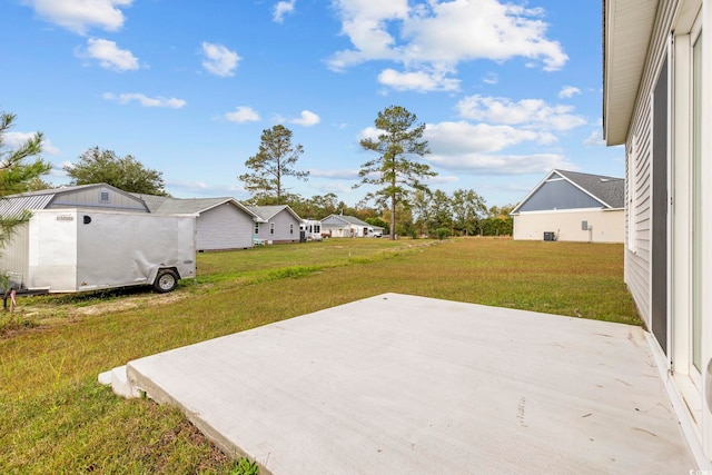 view of yard with a patio