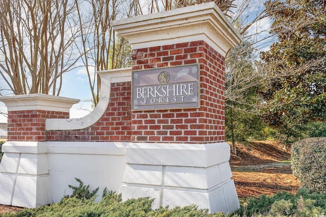 view of community sign