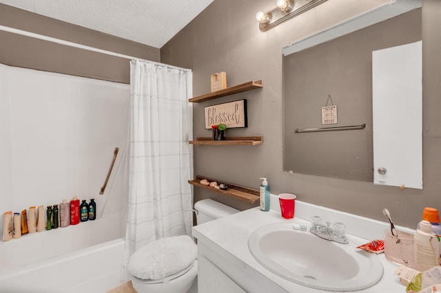 full bathroom featuring vanity, a textured ceiling, toilet, and shower / bath combo with shower curtain