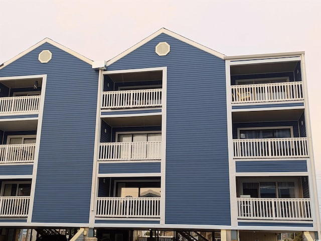 view of building exterior
