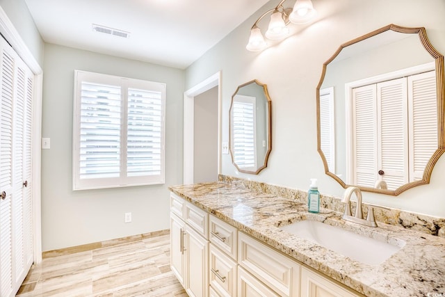 bathroom with vanity