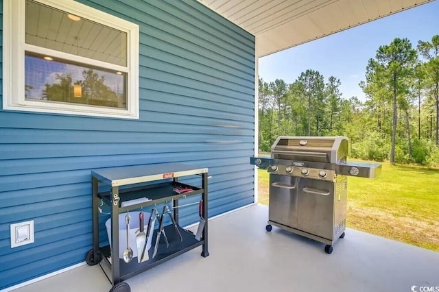 view of patio / terrace with area for grilling