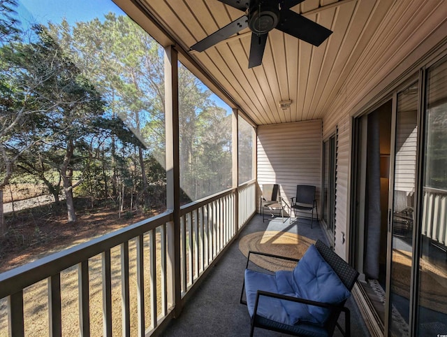 balcony with ceiling fan