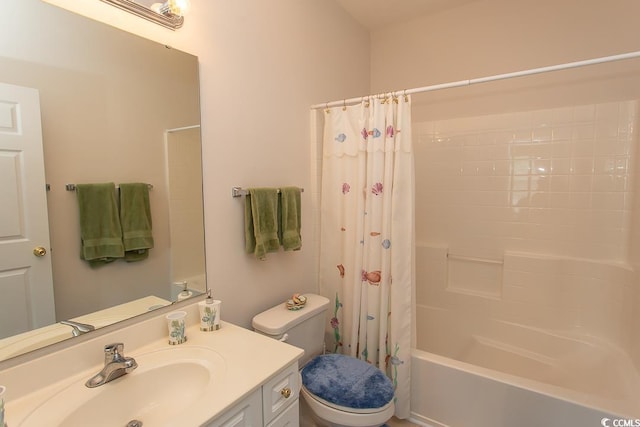 full bathroom featuring vanity, toilet, and shower / bath combo with shower curtain